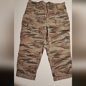 Time and Tru Camo Crop Pants Womens Size 16